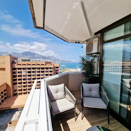 Marina & Mountains View *